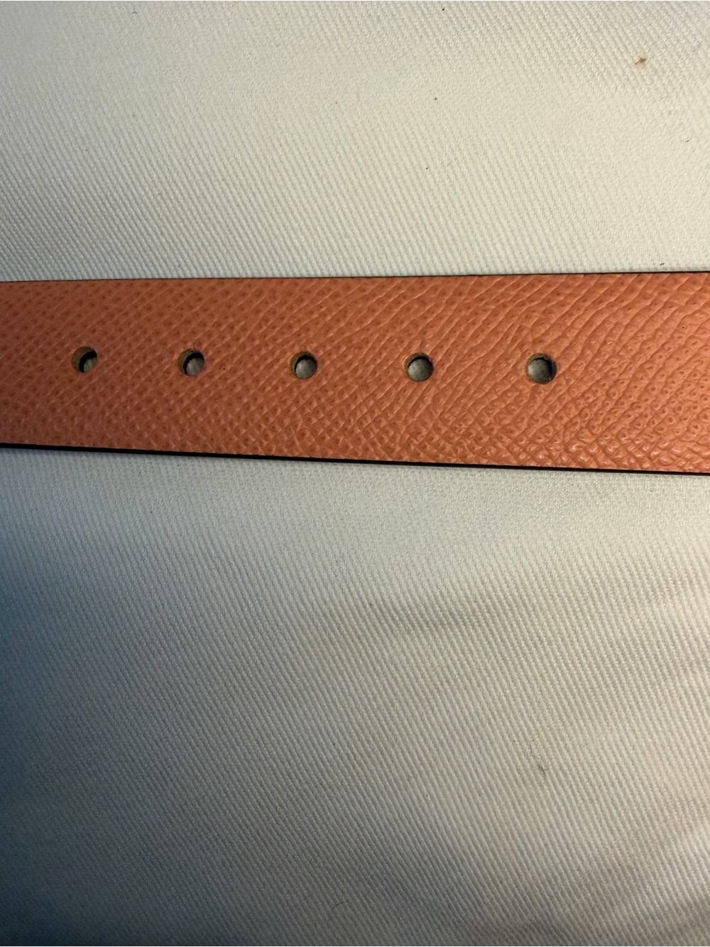 Salvatore Ferragamo Peach Leather Belt with Gold Double Gancini Buckle Size 90CM - Picture 3 of 3